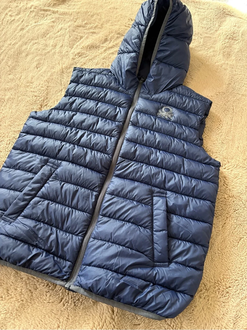 Benetton puffer vest, boys 13/14